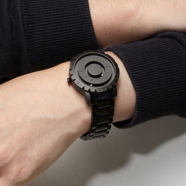 Montre à quartz magnétique pour homme