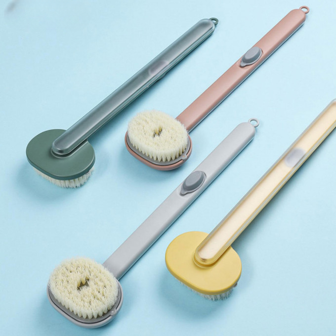 Brosse de bain avec distributeur de savon