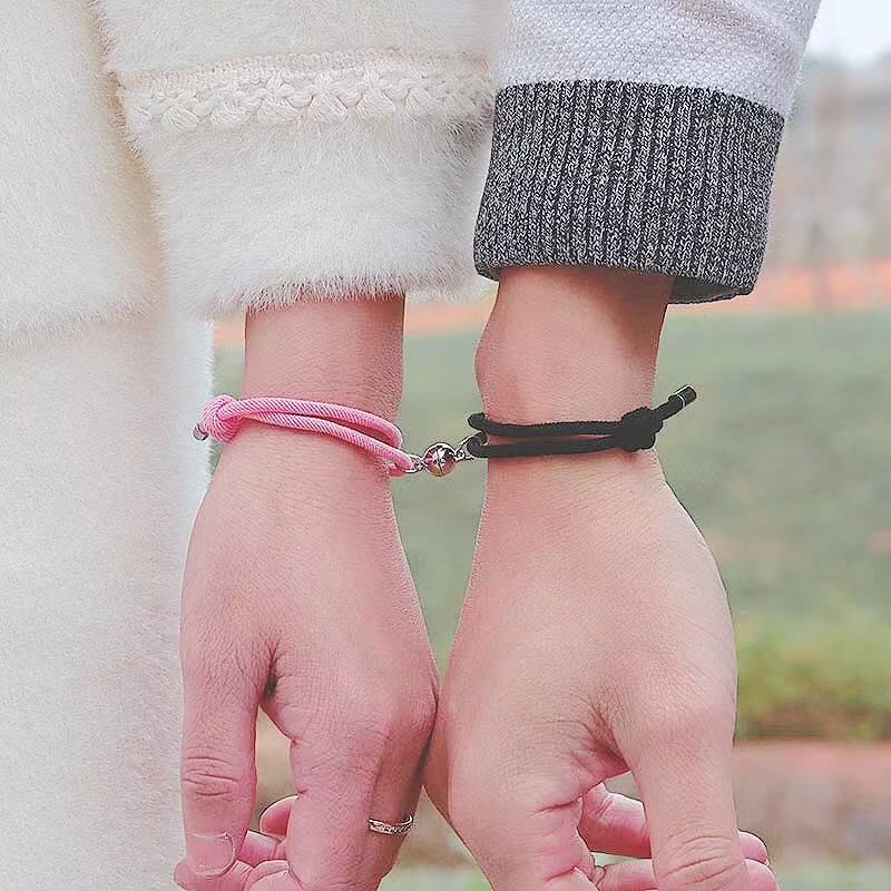 Bracelets d'Amour Magnétiques