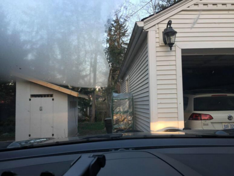Spray Anti-Buée De Vitres Pour Voiture Et Pare-brise