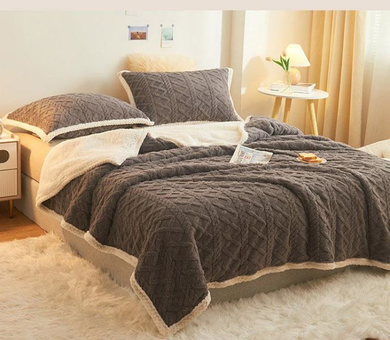 Couette en velours double face