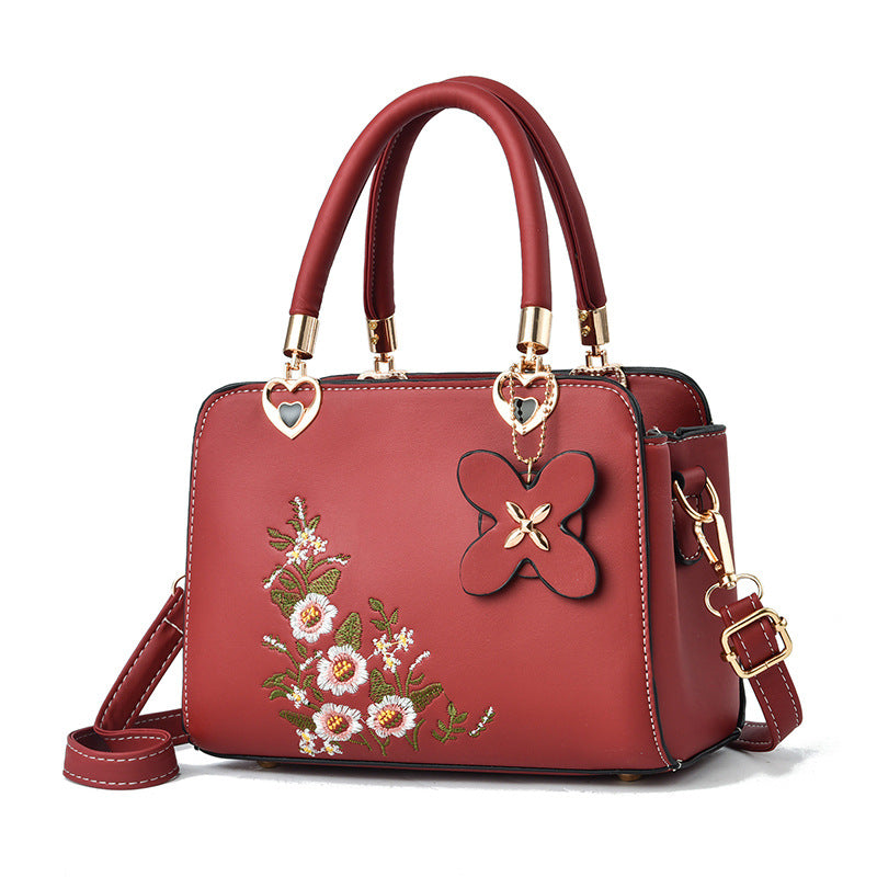 Sac à main brodé - Nouvelle collection