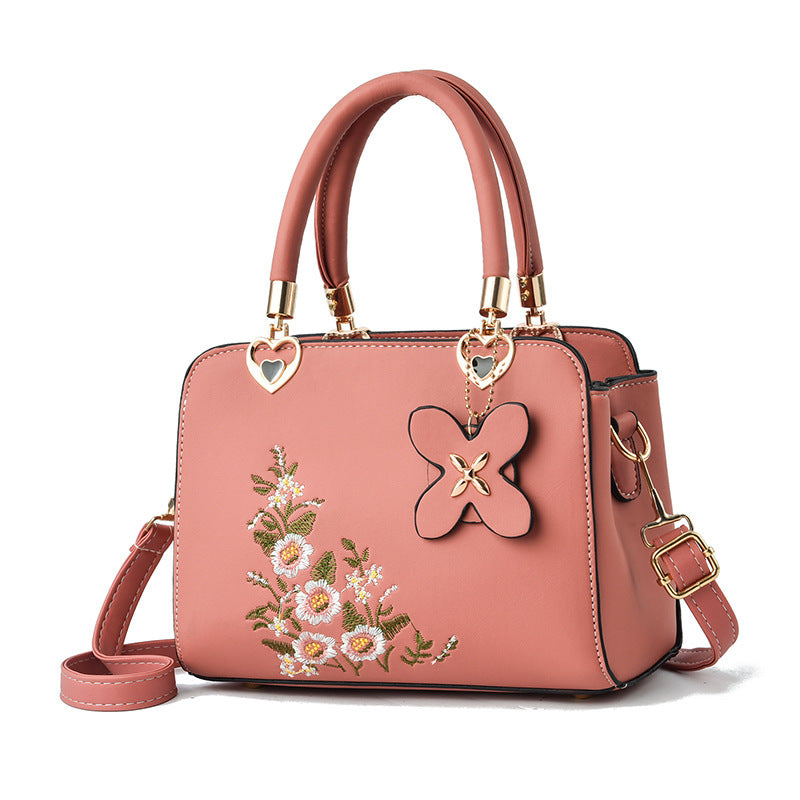 Sac à main brodé - Nouvelle collection