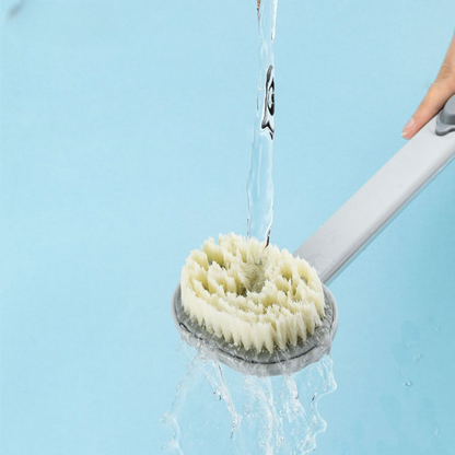 Brosse de bain avec distributeur de savon