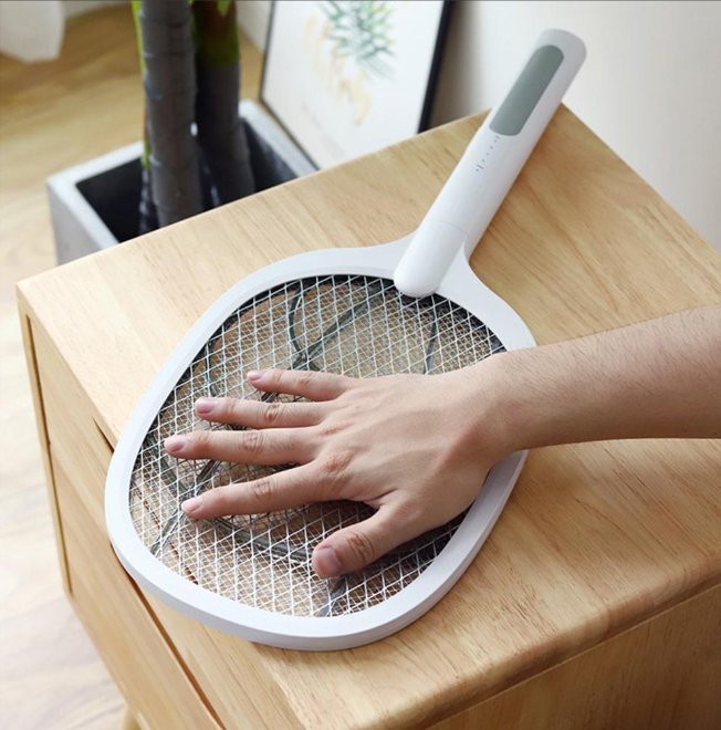 Raquette anti-moustiques électrique et rechargeable - tue les insectes  Original - ViteServi